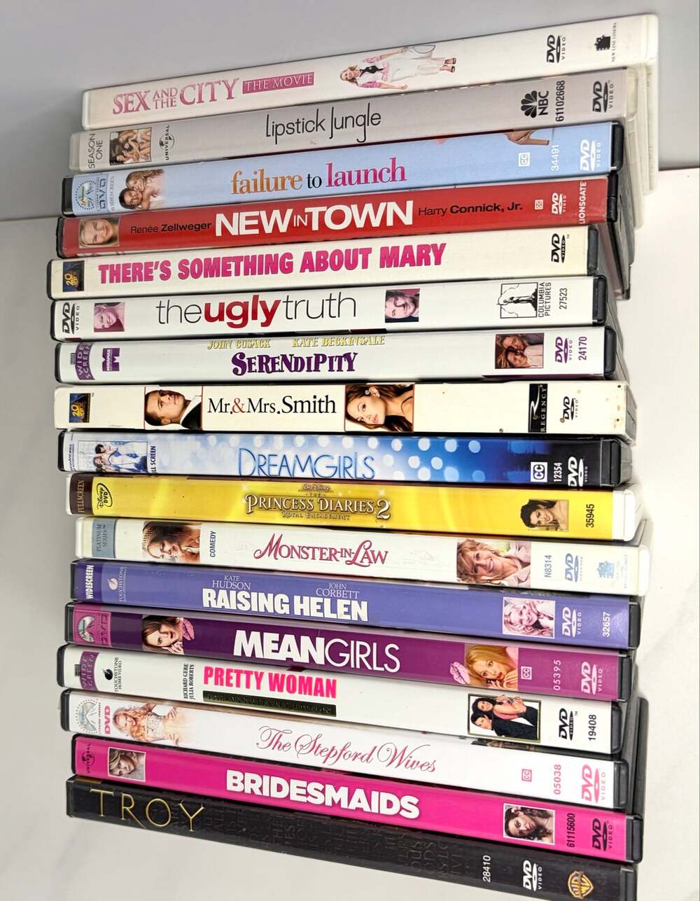 Rom-Com Chick Flick DVD Movie Lot 17 Pack - Mean Girls Bridesmaids Pretty Woman